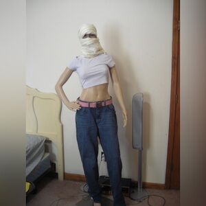Relaxed Fit Jeans – Size 32x34 (Fits Women’s Small, Worn Low)